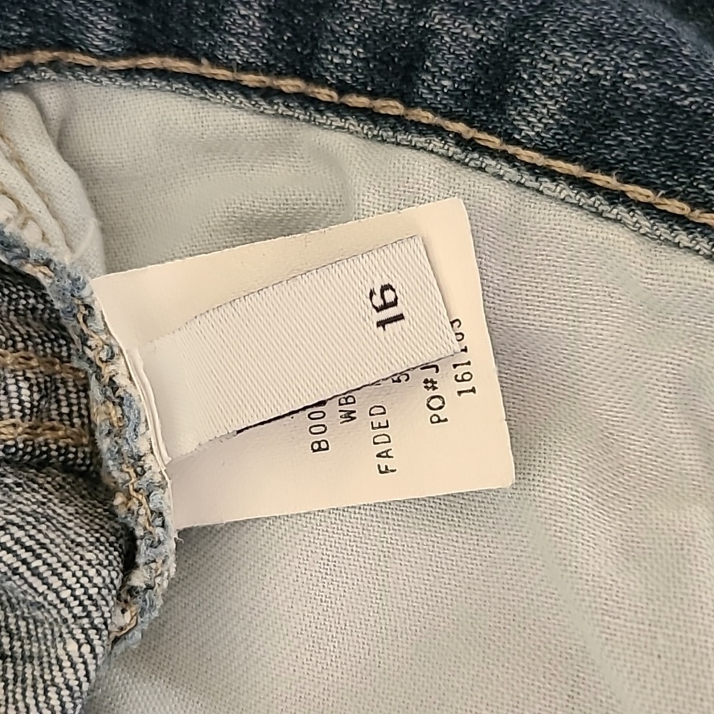 CALVIN KLEIN Women's Light Wash Bootcut Jeans, size 16 (run small) - Picture 9 of 10